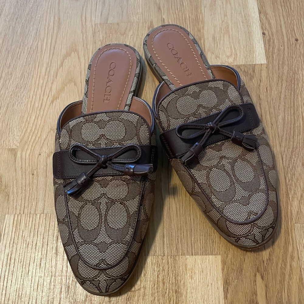 Coach classic logo jacquard mules slides